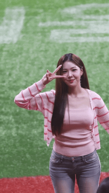 청바지가 잘 어울리는 그녀들