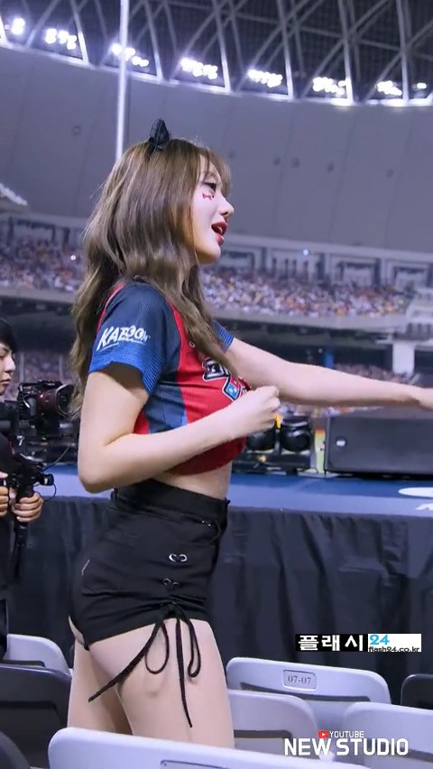 04년생 권희원 치어리더