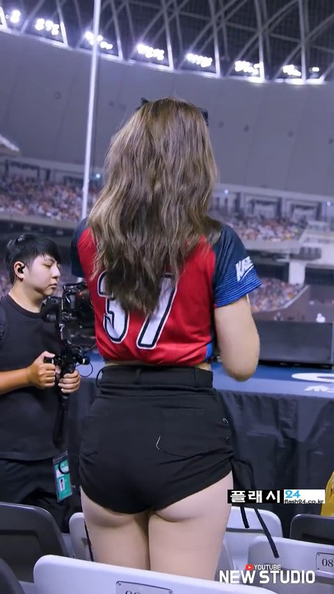 04년생 권희원 치어리더