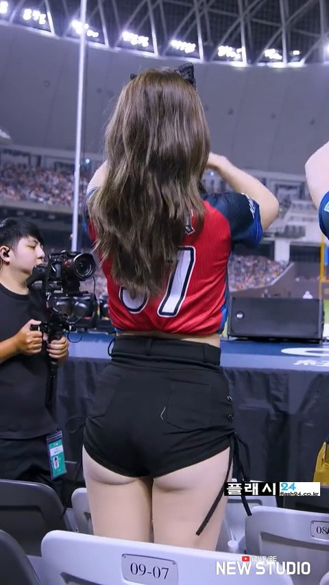 04년생 권희원 치어리더