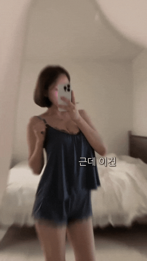 요즘 유행하는 언더웨어 홍보영상