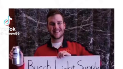 맥주가 공짜로 먹고 싶었던 한 남자