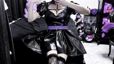 8kg이나 살쪘다는 일본 코스프레녀