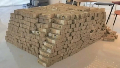 불법 도박사이트 운영자 집에서 나온 현금